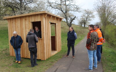 Einweihung der neuen Schutzhütte für Wanderer und Radfahrer am Kirschberg in Könnern